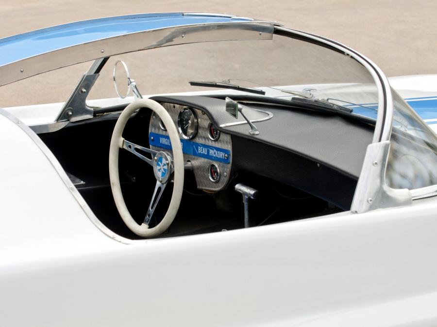 Детали экстерьера Simca Special Concept 1958 года  (фото 10 из 10)